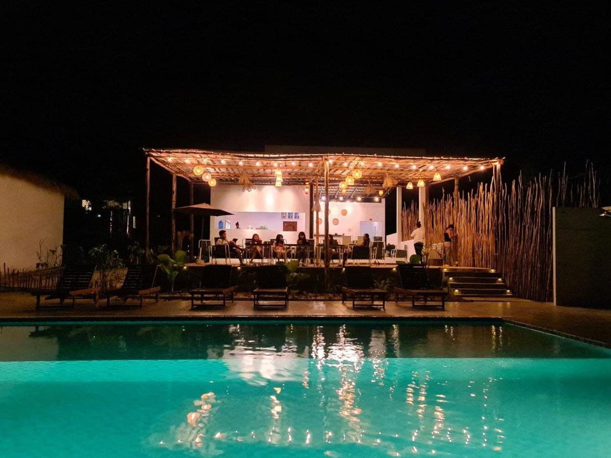 Luna Koh Rong Hotel Pagoda Beach ภายนอก รูปภาพ